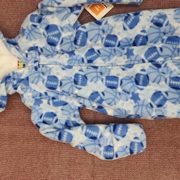 Healthtex Fleece Blue Football Footed Zip Up - Size 6-‎ 9 months - Picture 4 of 16